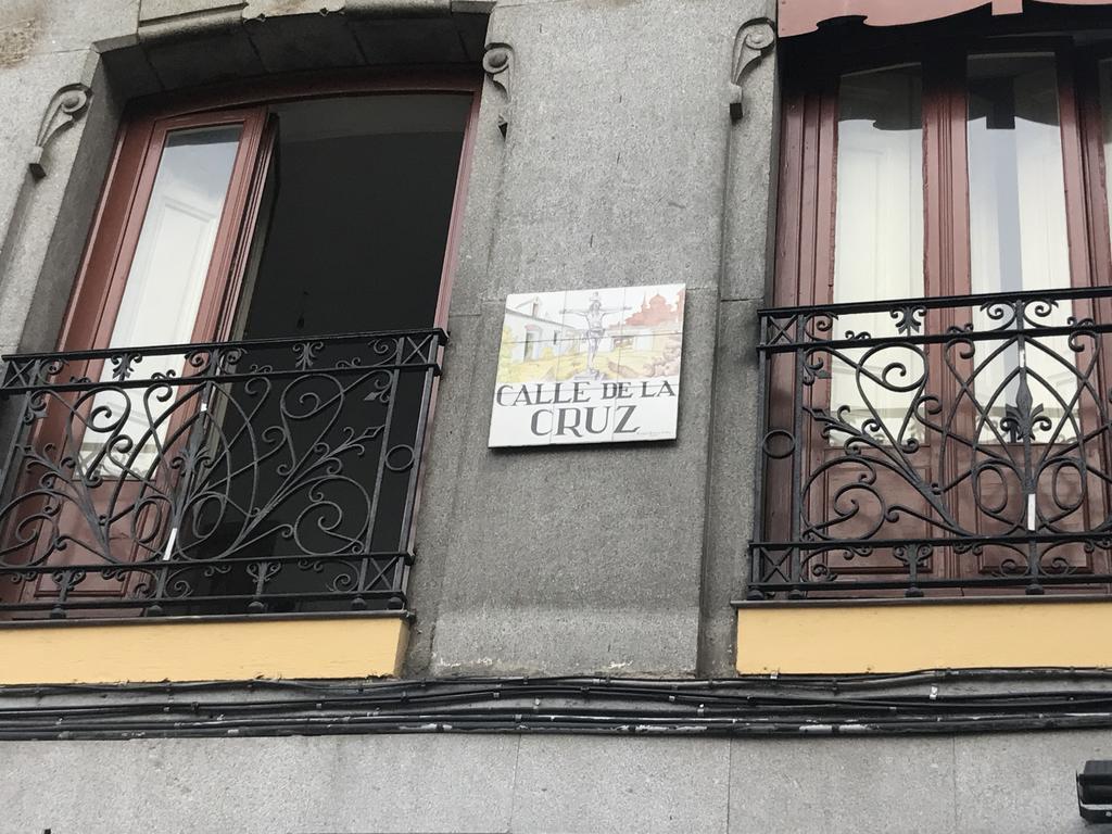 El Botones - Huertas Madrid Exterior photo
